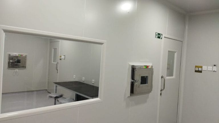 Pass box stainless steel untuk transfer material antarruang clean room